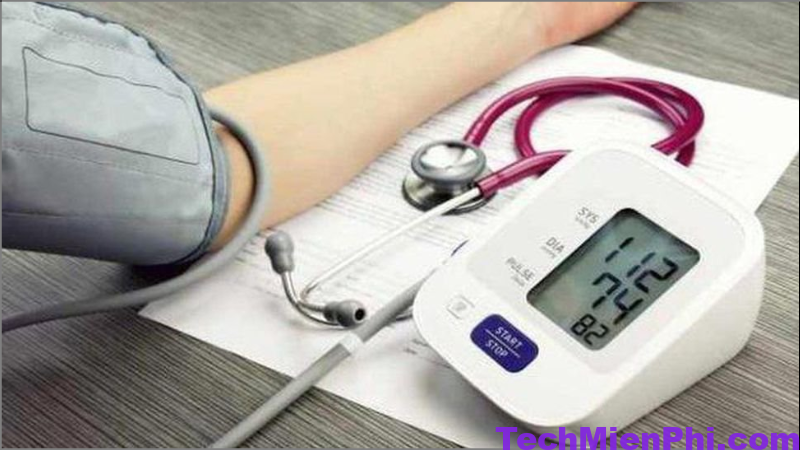 Máy đo huyết áp Omron: Hướng dẫn sử dụng và những lưu ý cần biết